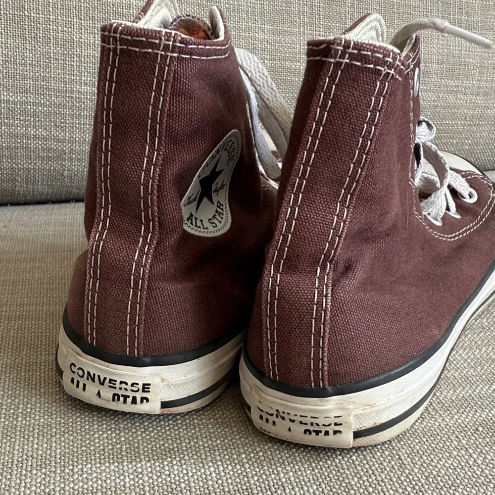 Converse Kids High-Top Sneakers in Brown Youth Size 3 Boy or Girl